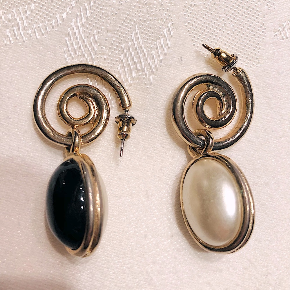 Vintage Pierced Earrings